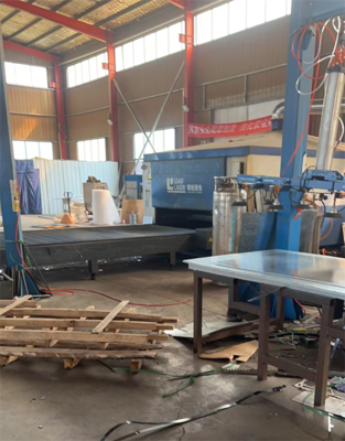 領創激光L20A激光切管機掀起管材加工熱潮，無縫鋼管廠迎來新機遇